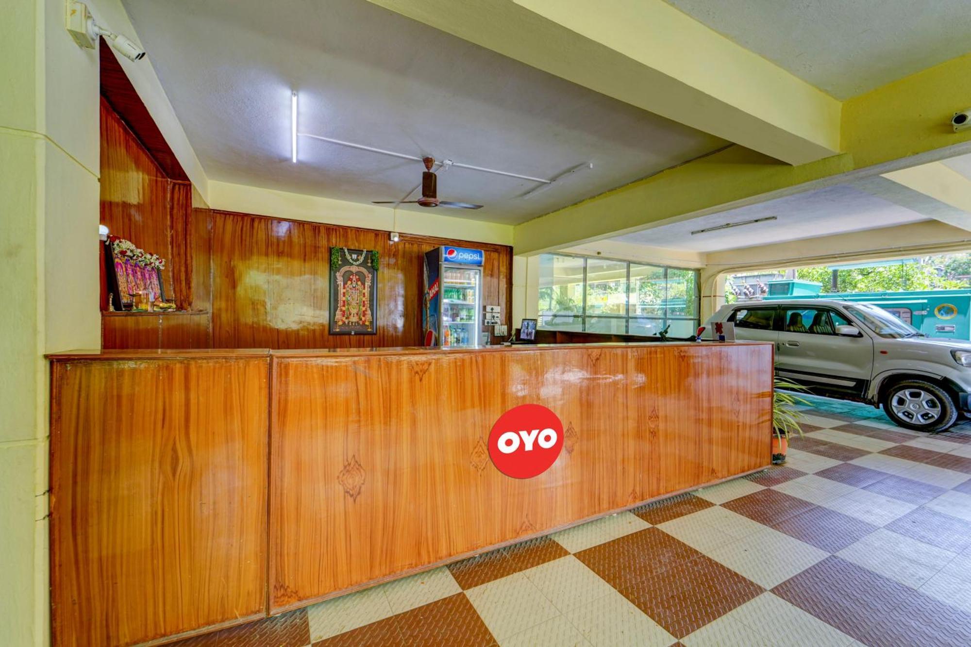 Hotel O Sree Nivas Homestay Тирупати Экстерьер фото